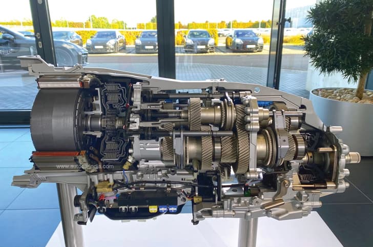 Porsche Panamera Gear Box Porsche Panamera Gear Box